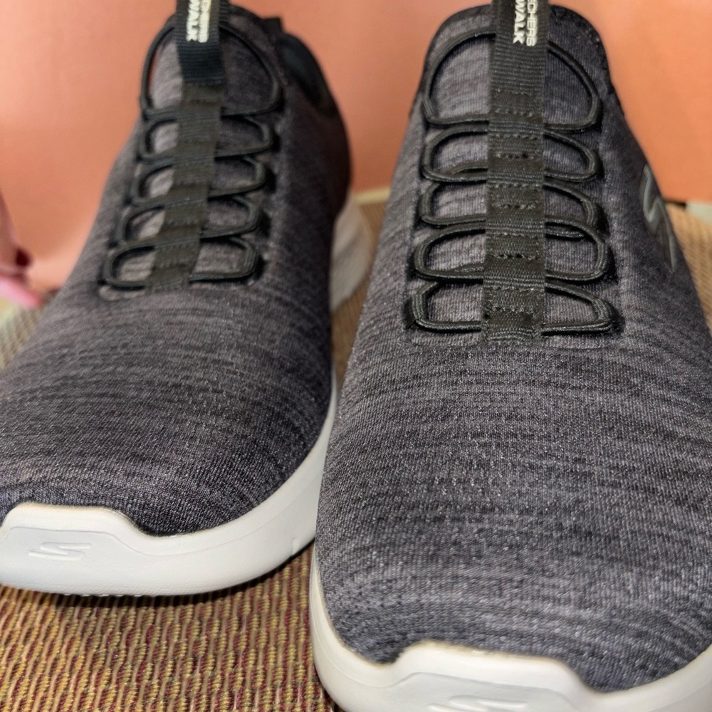 Men’s Sneakers - Picture 7 of 7